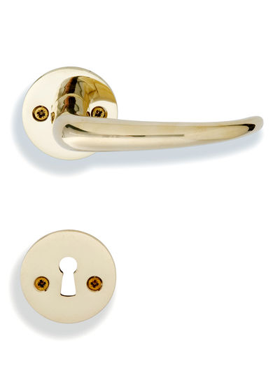 Klassisk coupégreb på roset inkl. nøgleskilte - ny dør Klassisk coupégreb på roset inkl. nøgleskilte - ny dør