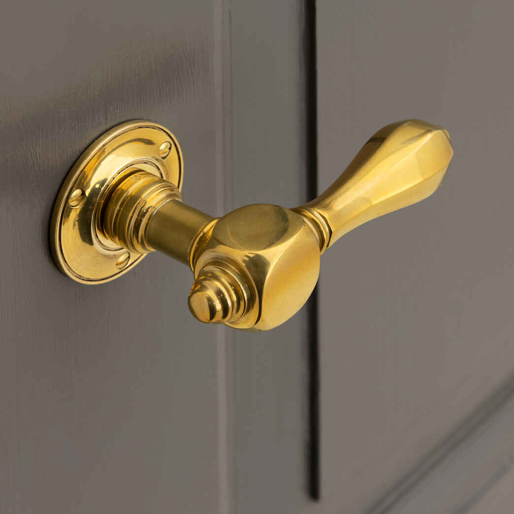 Knebelgreb til ny dør - 117 mm