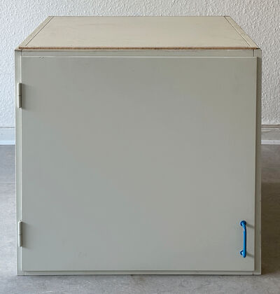 Lille skab - venstrehængt låge