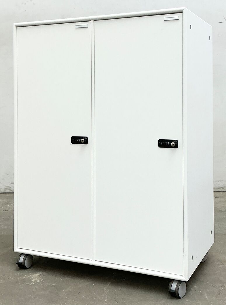 Montana reol med 6 rum og 2 låger m/kodelås