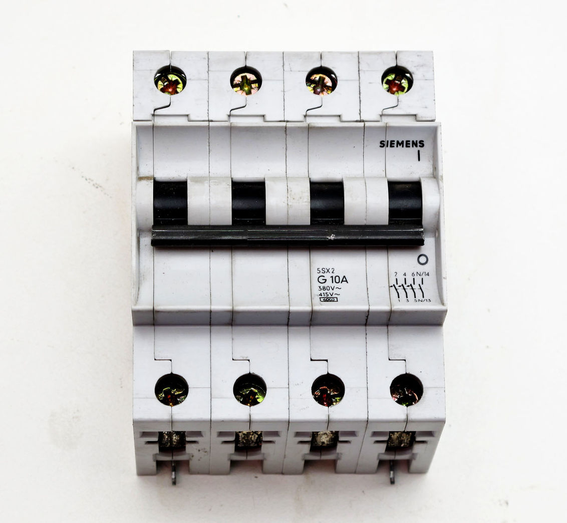 Siemens Automatsikring 4-pol 10A Siemens Automatsikring 4-pol 10A