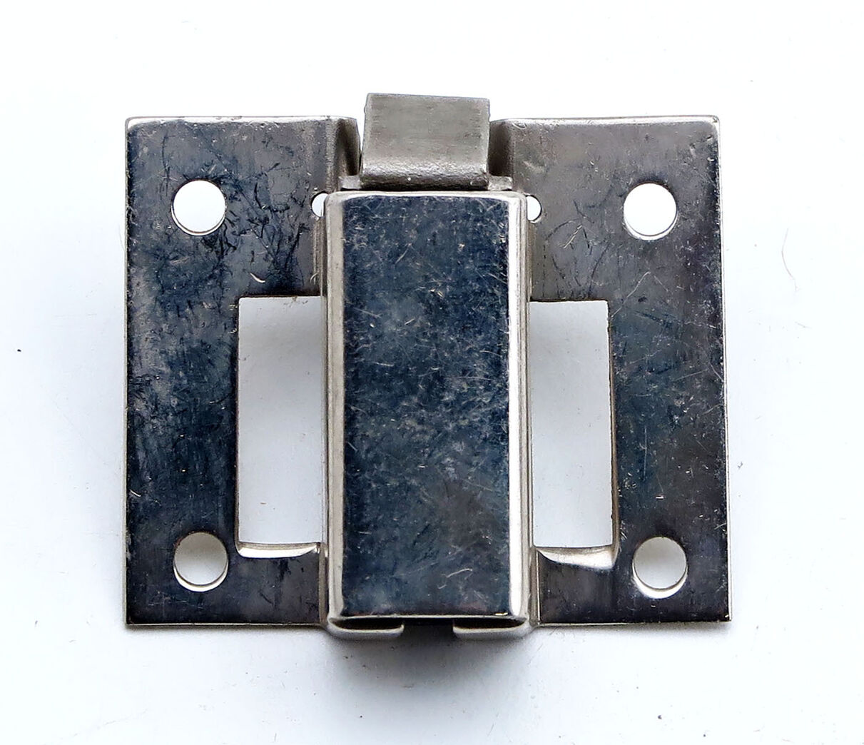 Snaplås uden slutblik