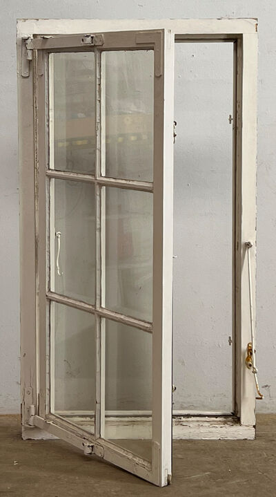 Sprossevindue med pudsebeslag