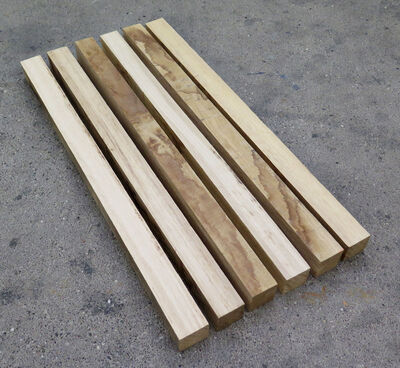 Egetræsstave 51x51x900mm Egetræsstave 51x51x900mm