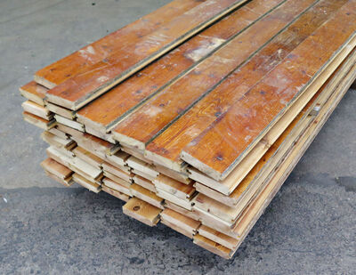 Brugte gulvbrædder i fyr, 21m2, 11,5cm