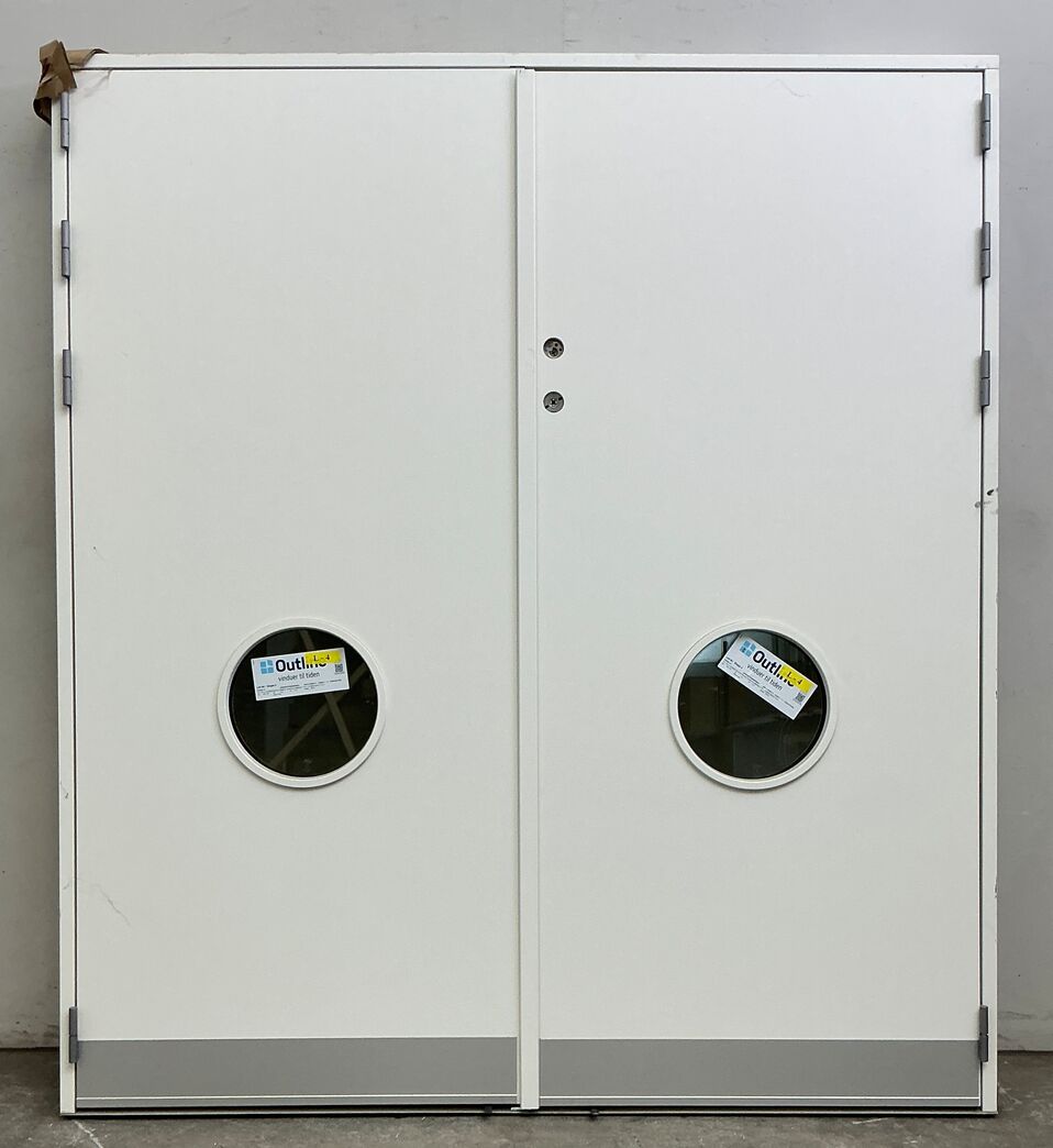 Dobbelt institutionsdør med karm