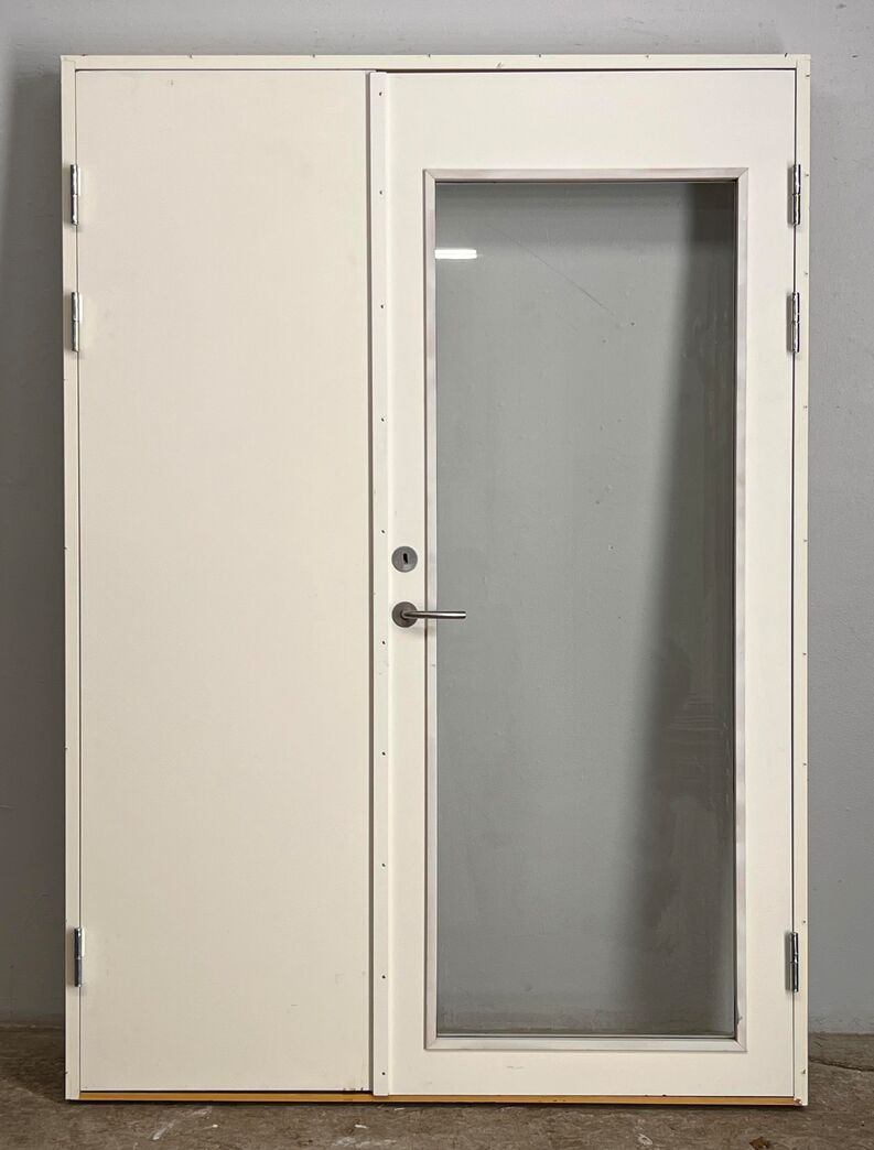 Dobbeltdør med karm M15