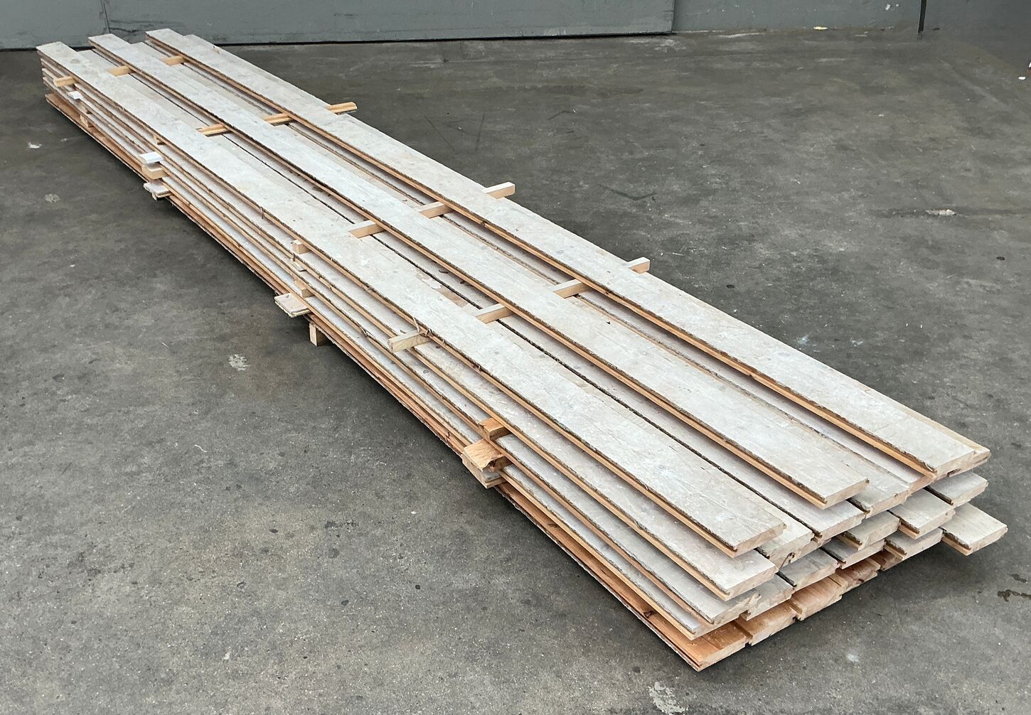 Brugt gulvbrædder i fyr, 11m2, 11,3 cm