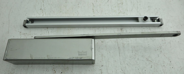 Dorma dørpumpe TS-92/2-4 med glideskinne Dorma dørpumpe TS-92/2-4 med glideskinne