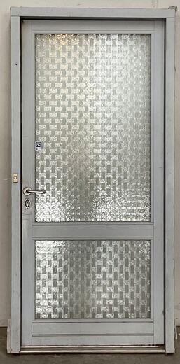 Yderdør med glas og karm Yderdør med glas og karm