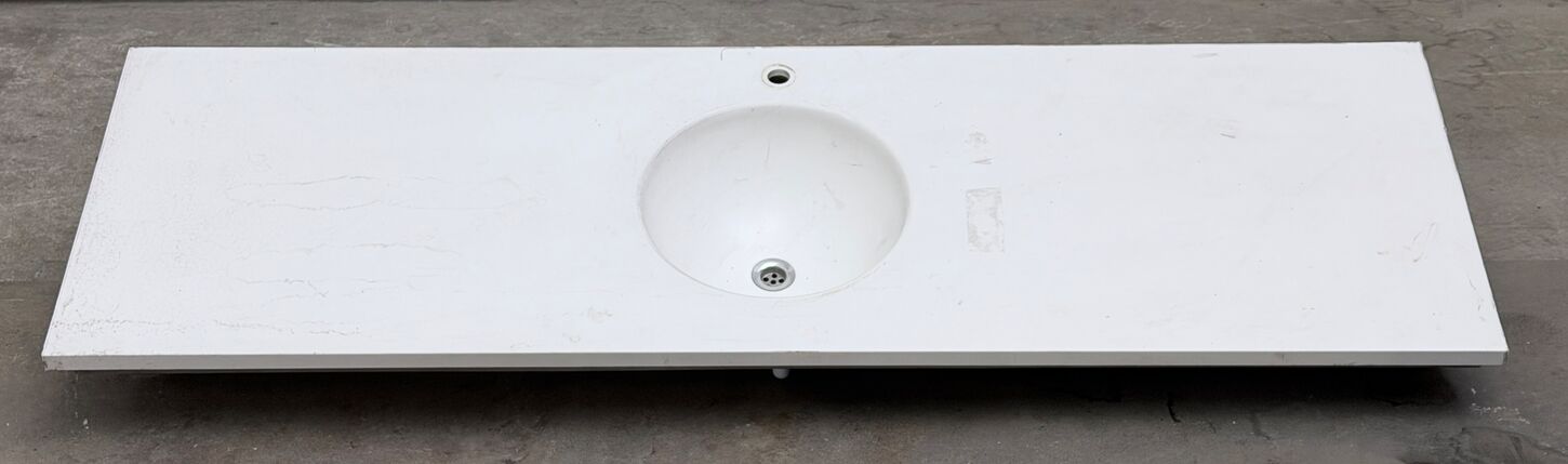 Corian bordplade med rund vask