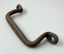 Svingdørshank/greb i massiv messing