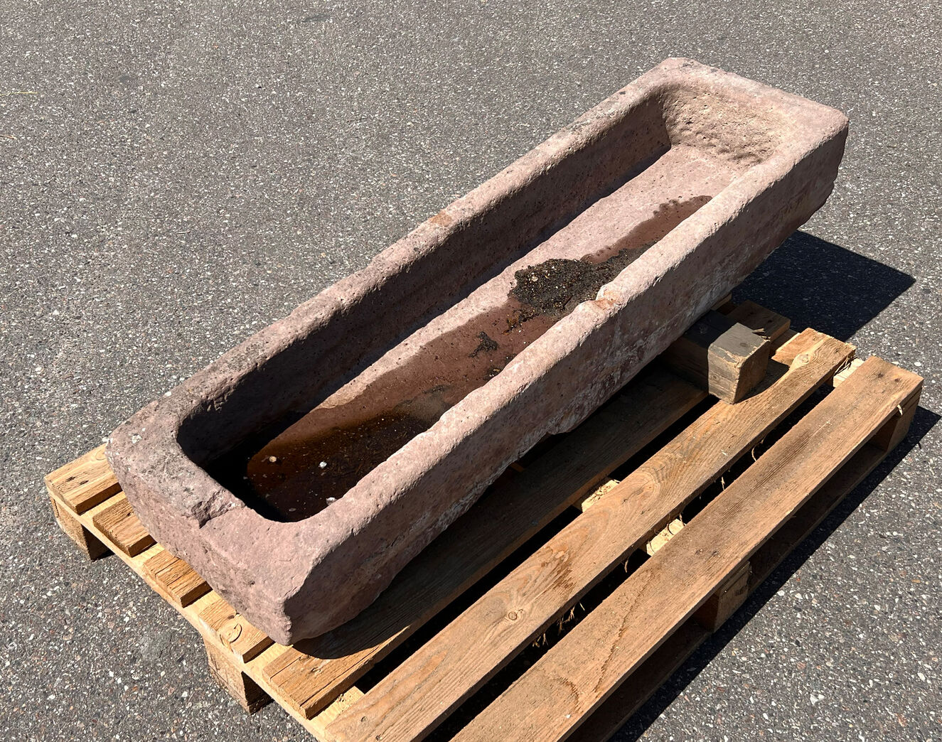 Granitkar / Trug