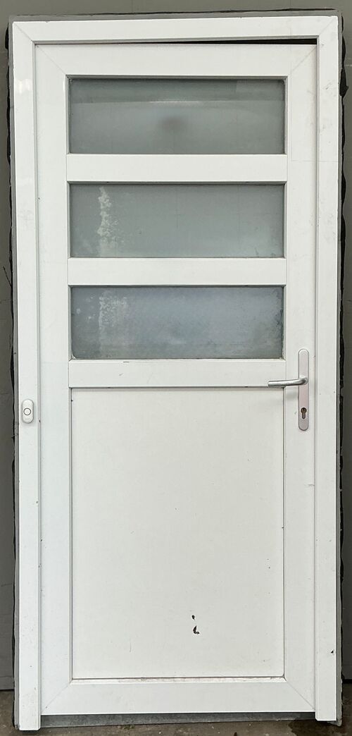 Facadedør i plast med 3 ruder hh - 210,5 cm