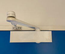 Dorma TS 73 Hvid