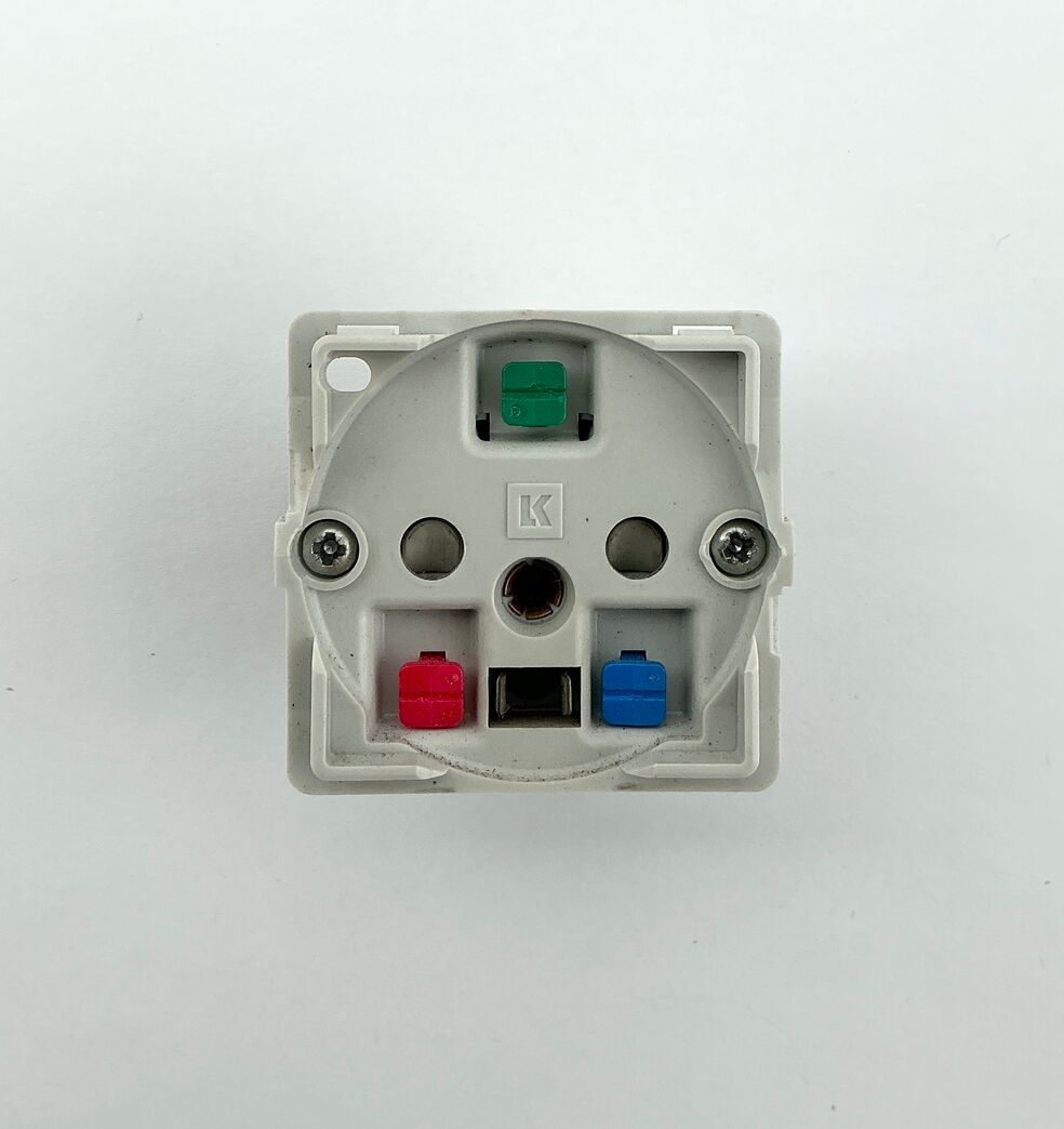 LK Fuga 1 modul stikkontakt uden afdækning