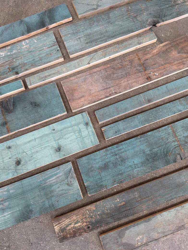 116 stk samlet parti opskårne pallesider 3 størrelser