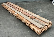 Brugt gulvbrædder i fyr, 11m2, 13,5 cm