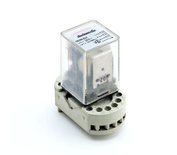 Electromatic relæ 24VAC Electromatic relæ 24VAC