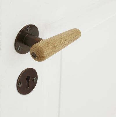 Trægreb til ny dør - Zeppelin i eg