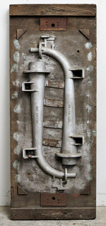 Vægdekoration støbekliché på plade 80x200cm