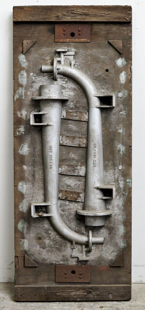 Vægdekoration støbekliché på plade 80x200cm