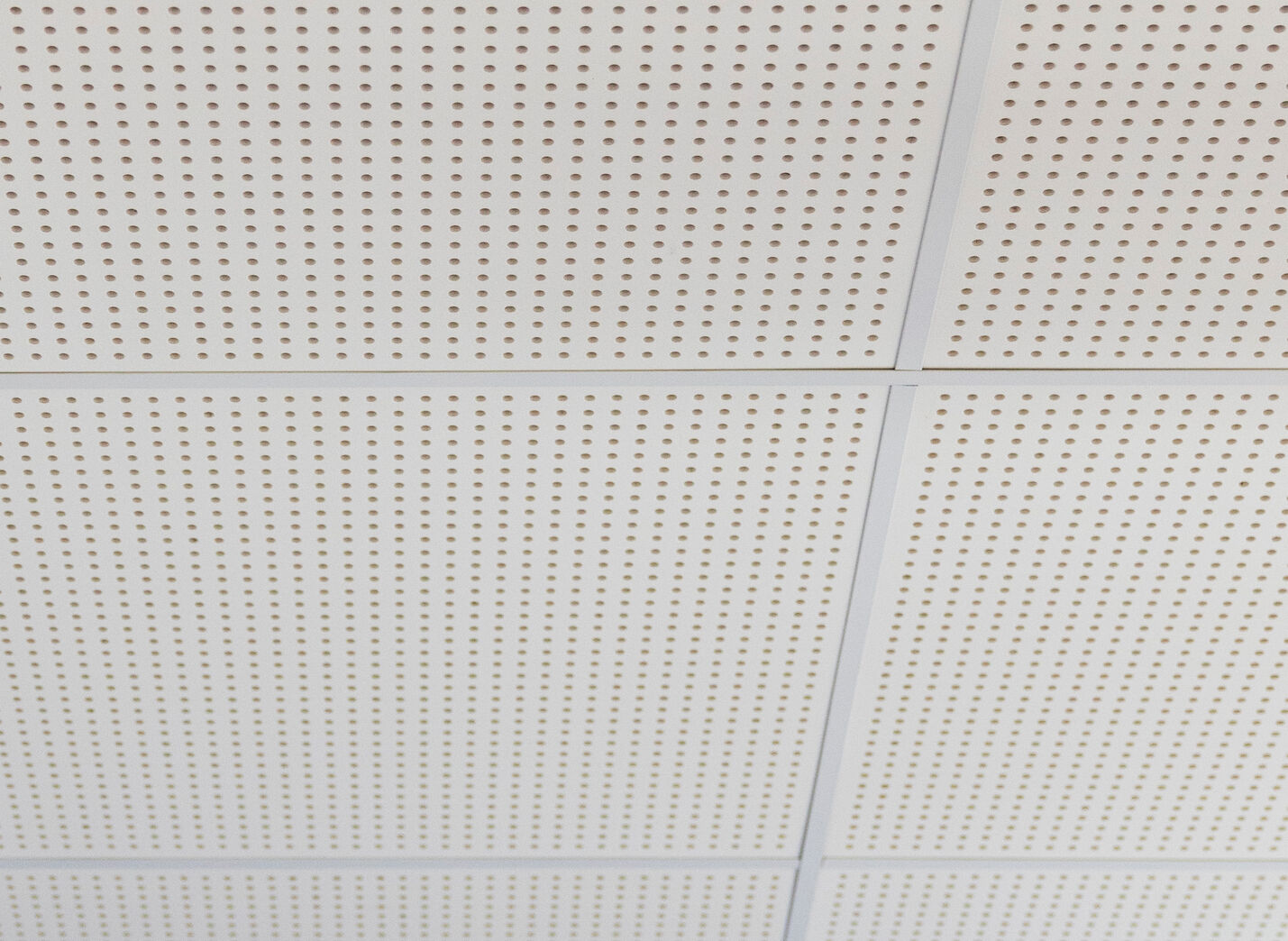 Gips akustikloft 600x600x12,5 mm