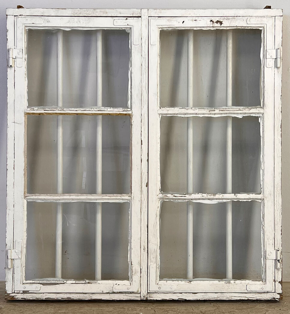 Sprossevindue med tremmer