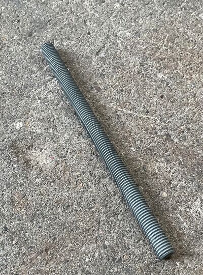 Varmforzinket gevindstænger M10 200mm