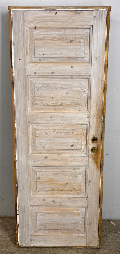 Fyldningsdør med karm