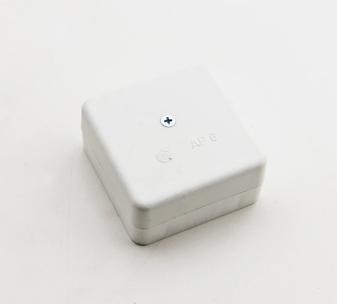 Samledåse m/klemrække, hvid - NY!! Samledåse m/klemrække, hvid - NY!!