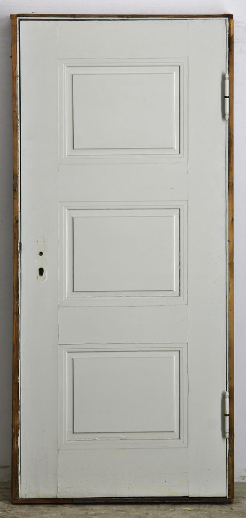 Fyldningsdør med karm Fyldningsdør med karm