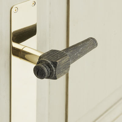 Spidsgreb i røget eg