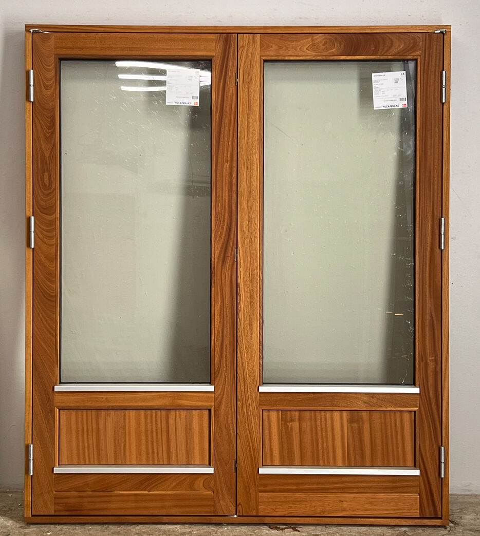 Dobbelt terrassedør i mahogni