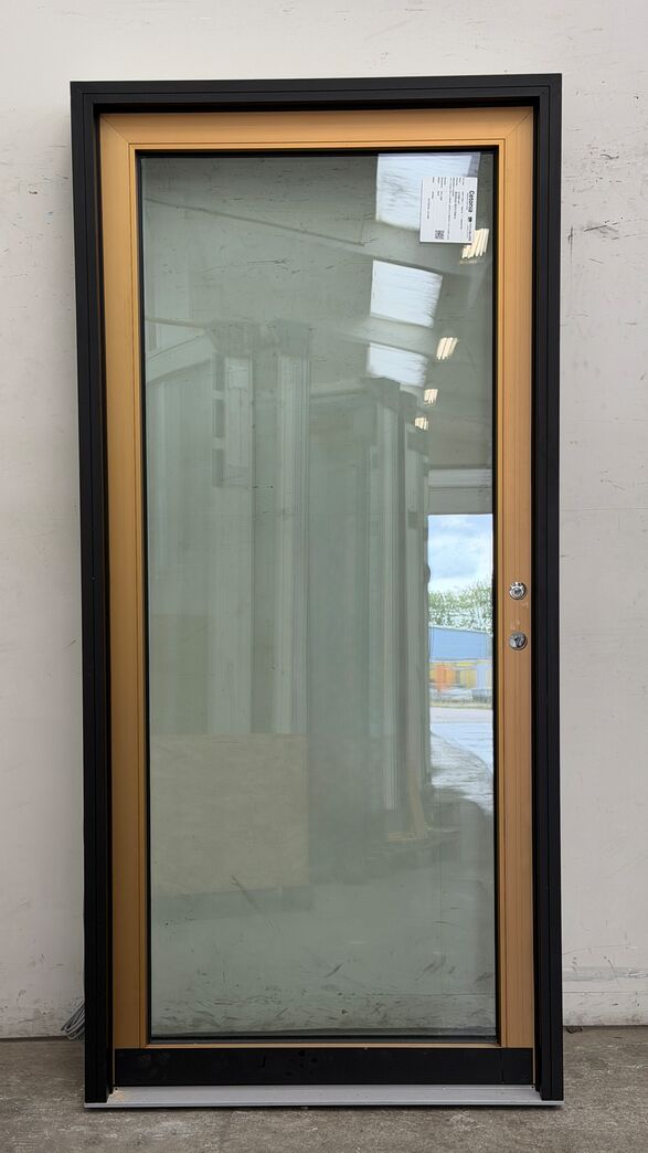 Guldfarvet hh. facadedør med karm 206 cm