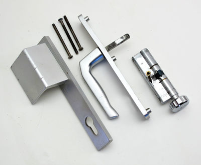 Alugreb med låsecylinder