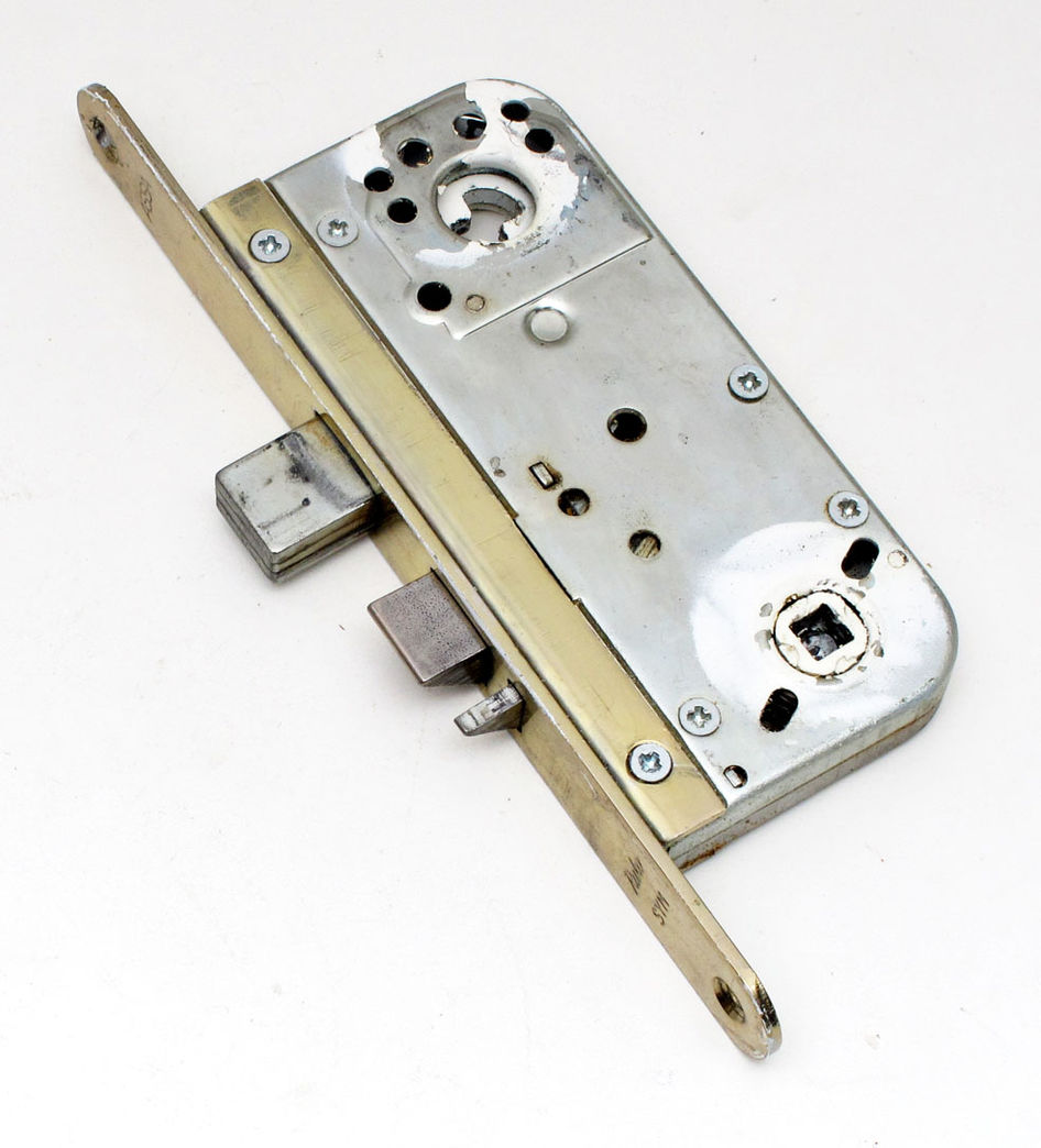 Ruko/Assa 1520 hh indadgående