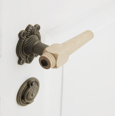 Trægreb til gammel dør - spidsgreb i bøg