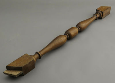 Trappebaluster i egetræ Ø 5 cm