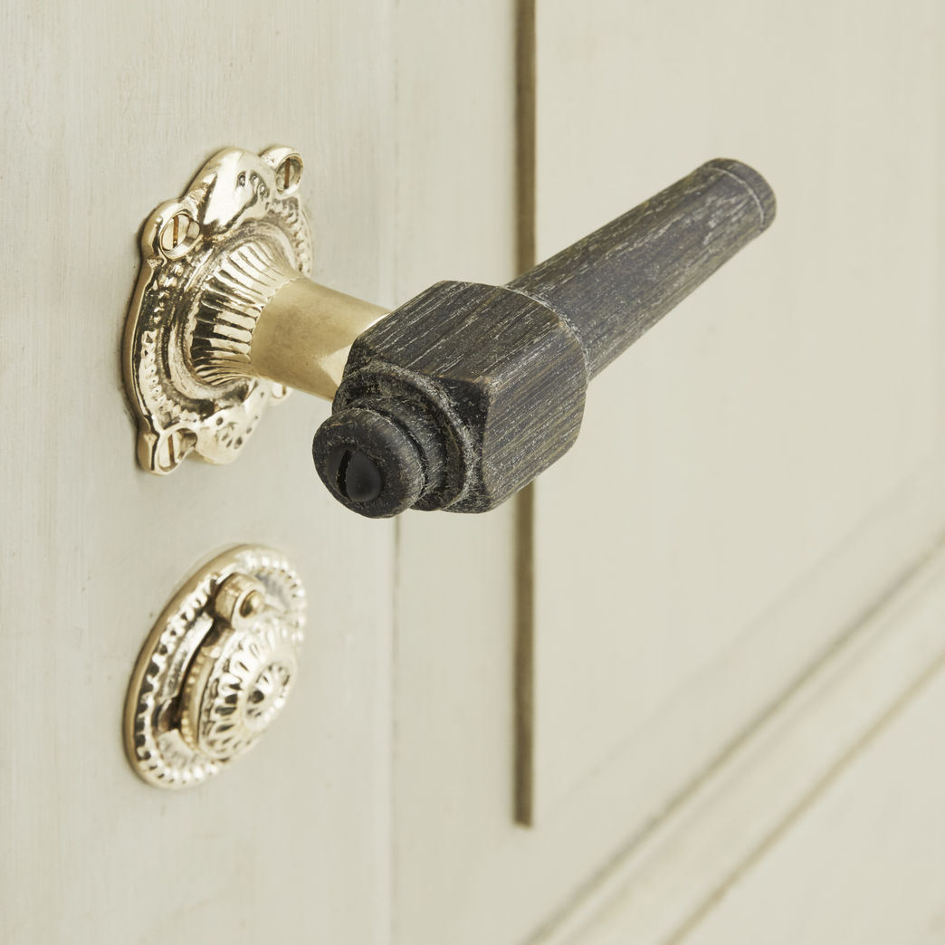 Trægreb til ny dør - spidsgreb i røget eg