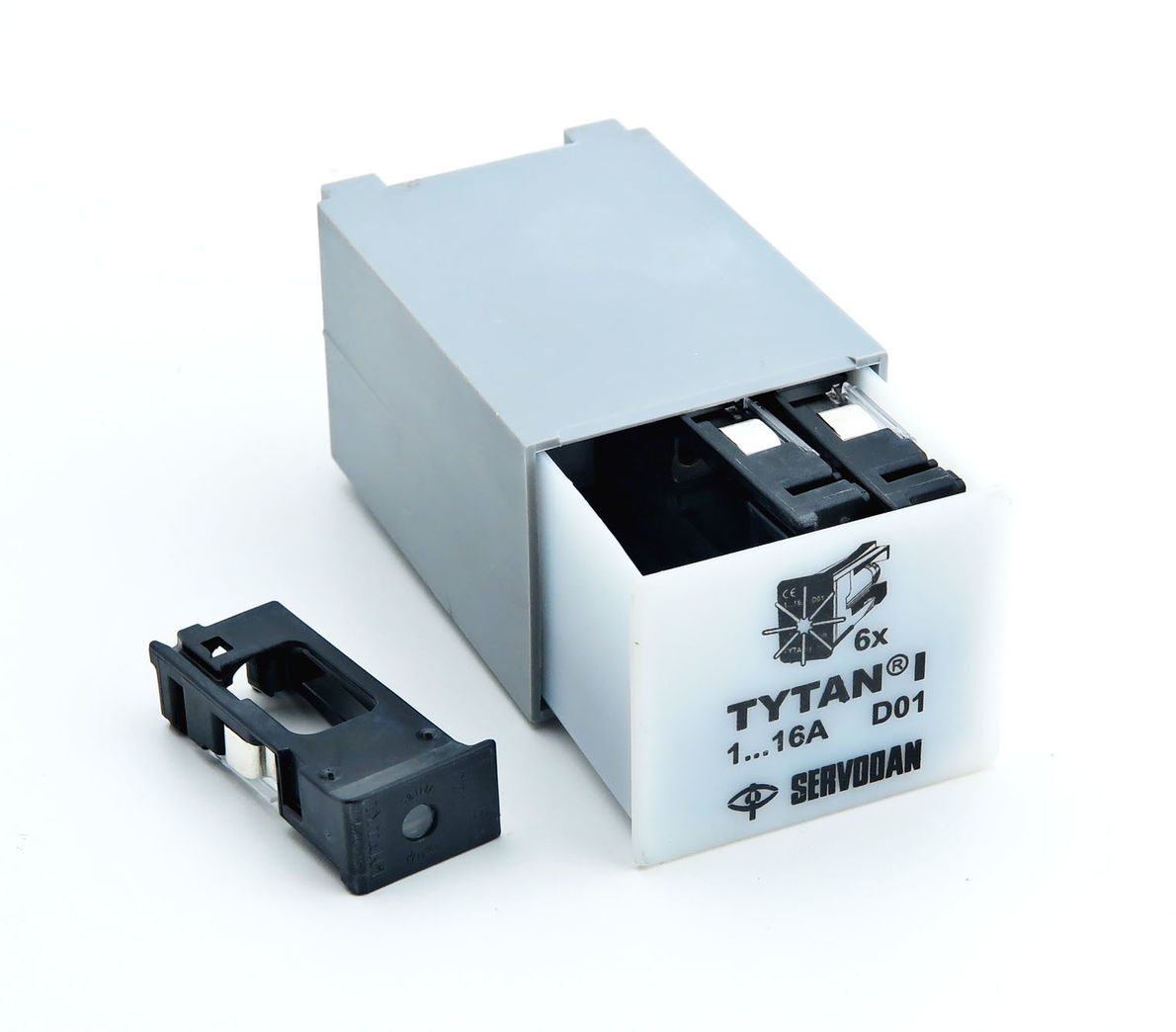 Tytan I komplet magasin 1-16A