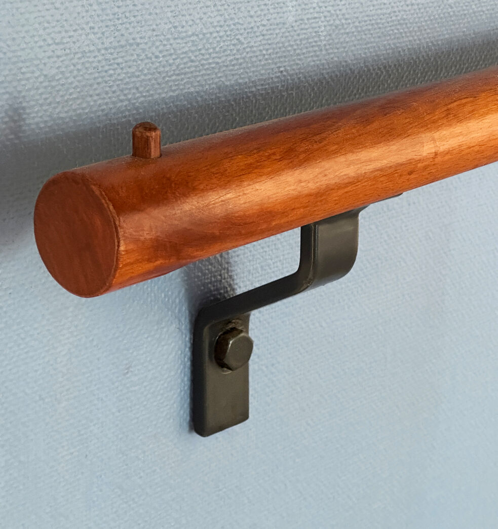 Mahogni håndliste 259 cm Ø 45 mm