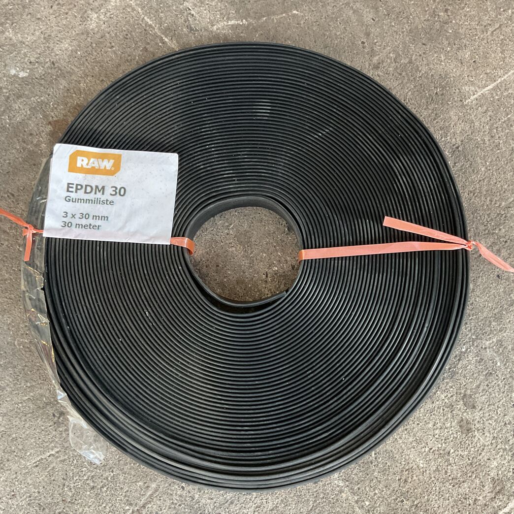 EPDM gummiliste 30 mm EPDM gummiliste 30 mm