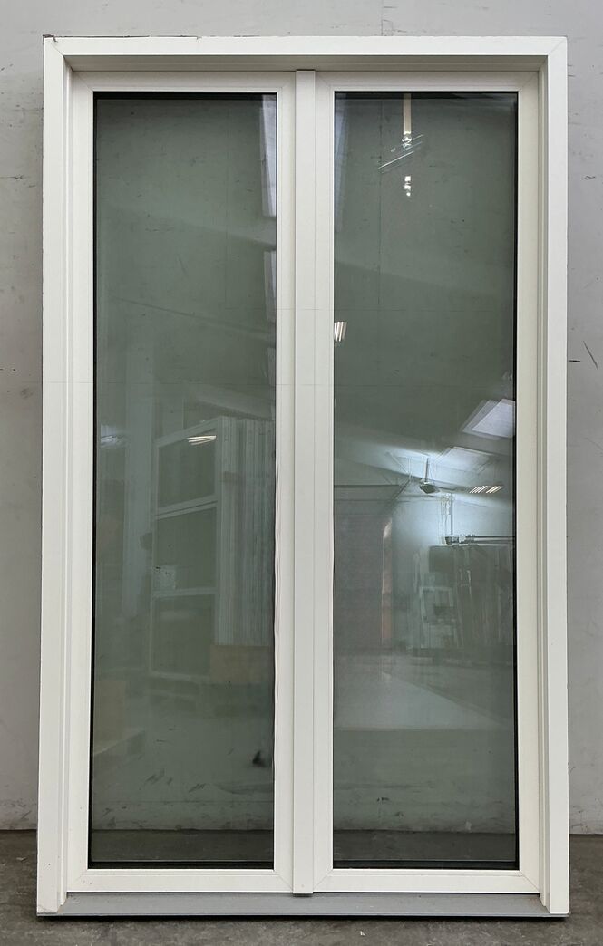Dobbelt terrassedør med energiglas, højre ind.