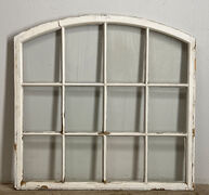 Skillerumsvindue med bue