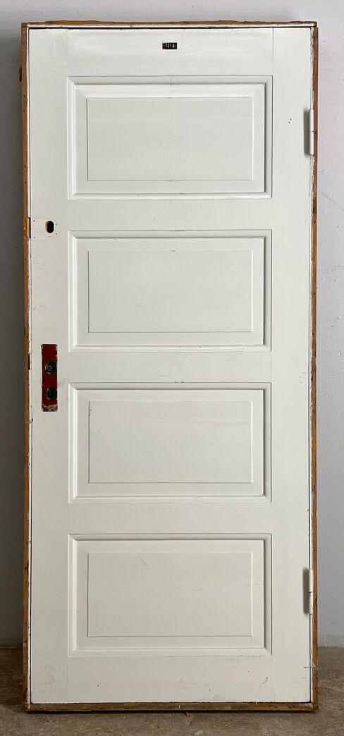 Fyldningsdør med karm