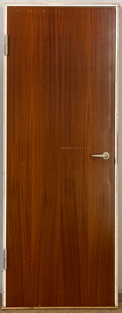 Mahognifineret dør med karm