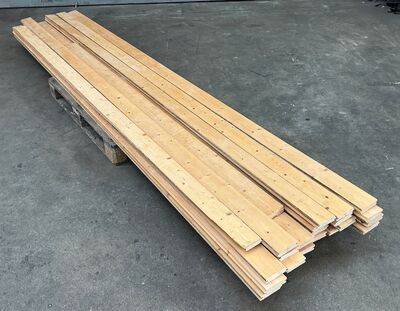 Brugt gulvbrædder i fyr, 6m2, 10 cm