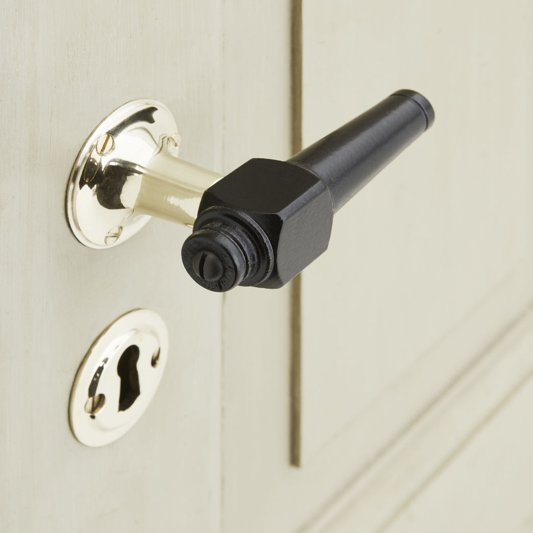 Trægreb til gammel dør - spidsgreb i sortlakeret bøg