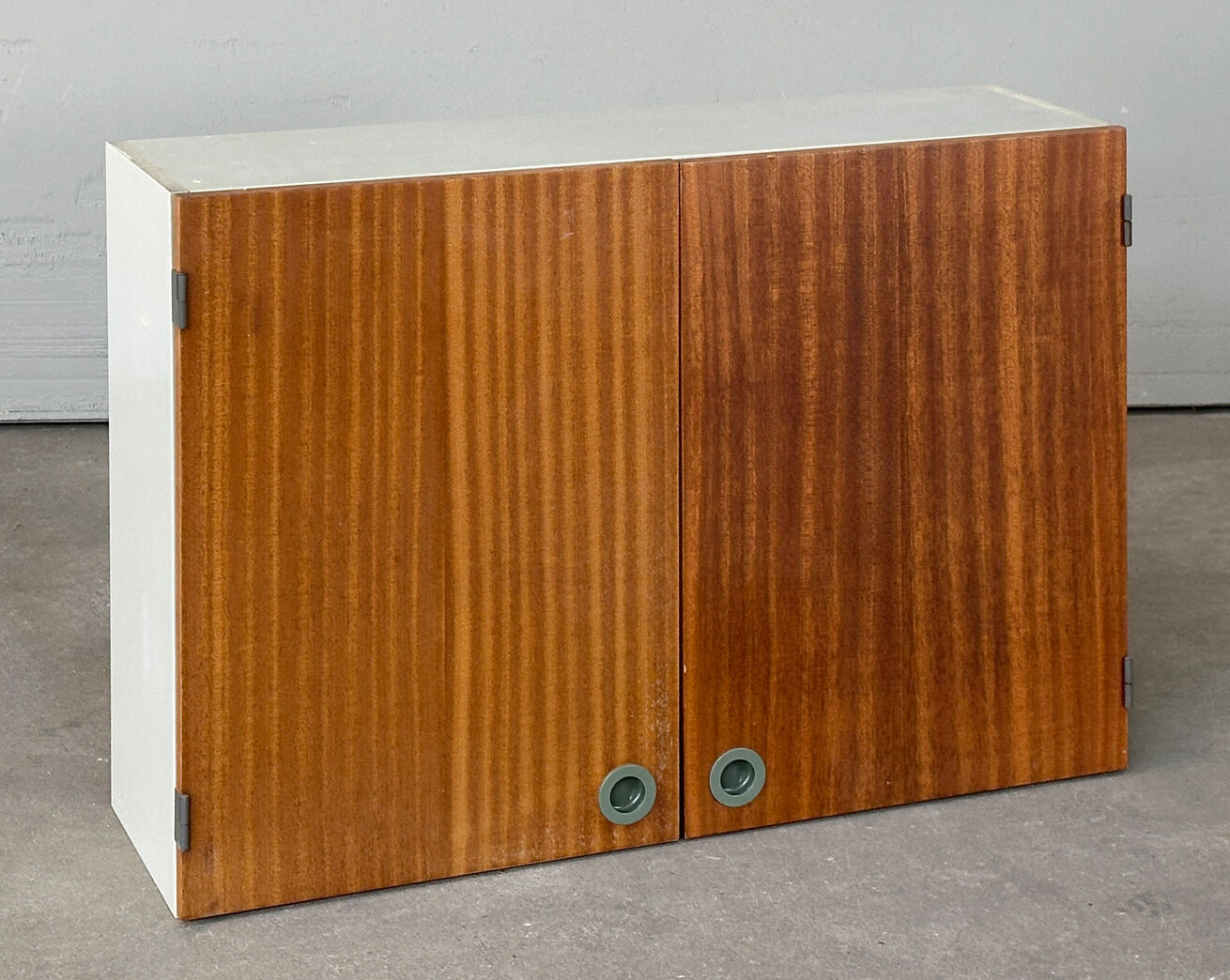 Tectum overskab 100 cm.